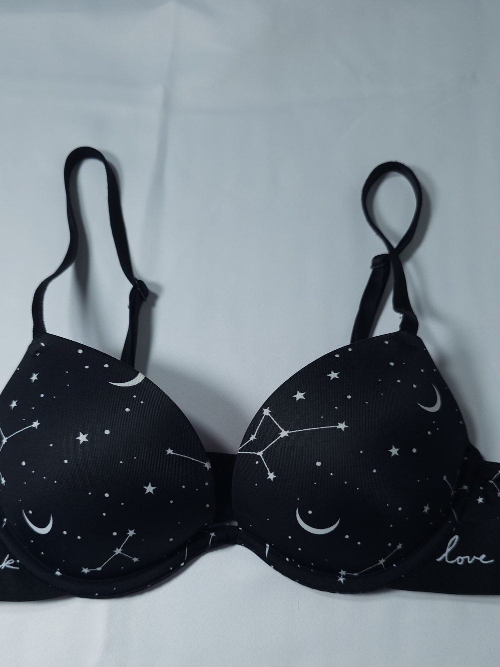 PINK Victoria's Secret Black Celestial Print Moulded Bra